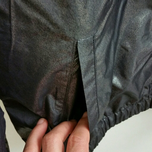 NWT vs pink mesh windbreaker size xs/S - Picture 6 of 8